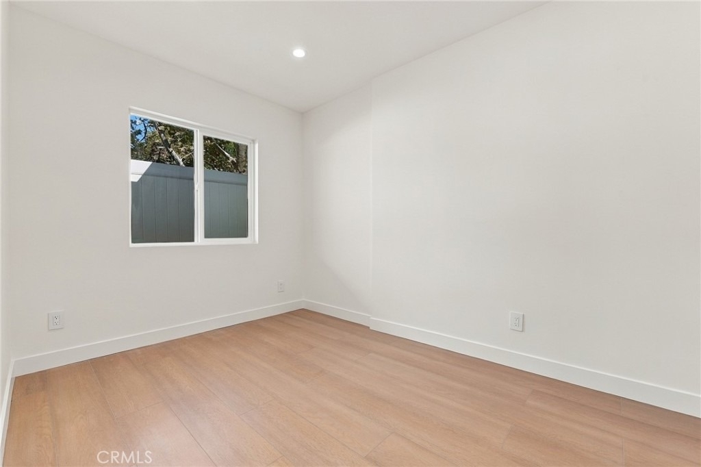 10902 Tujunga Canyon - Photo 16