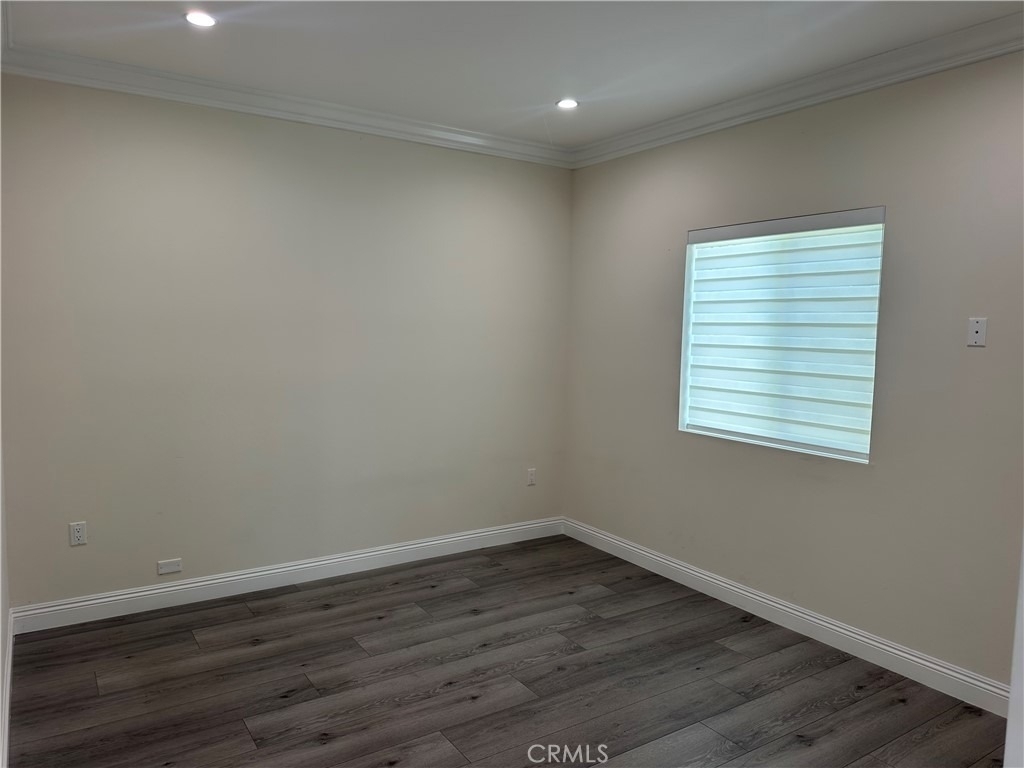 11439 Freer St - Photo 4