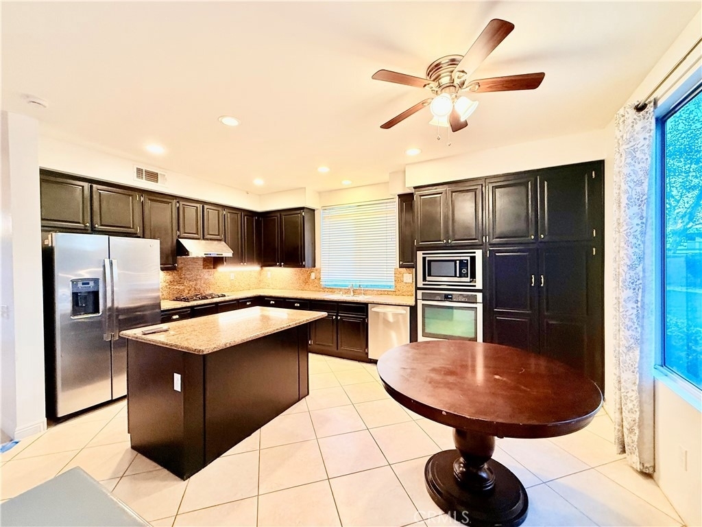5425 Signac Court - Photo 5