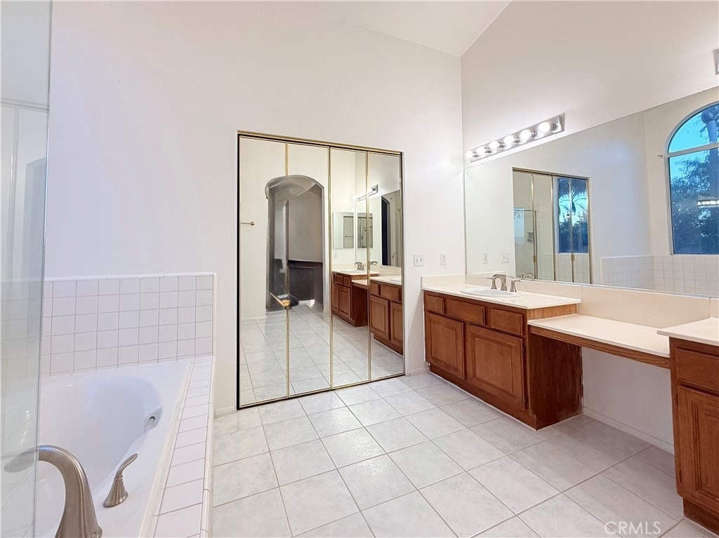 5425 Signac Court - Photo 11