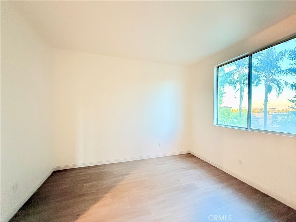 5425 Signac Court - Photo 8