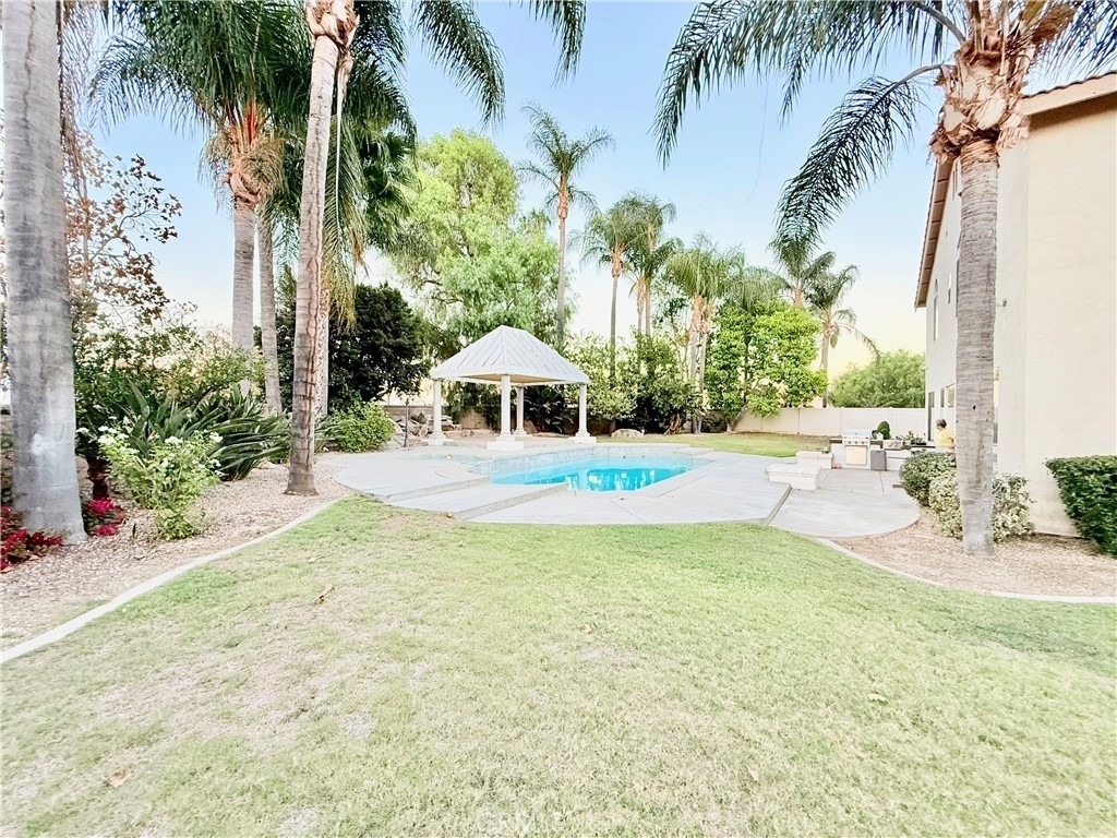 5425 Signac Court - Photo 18