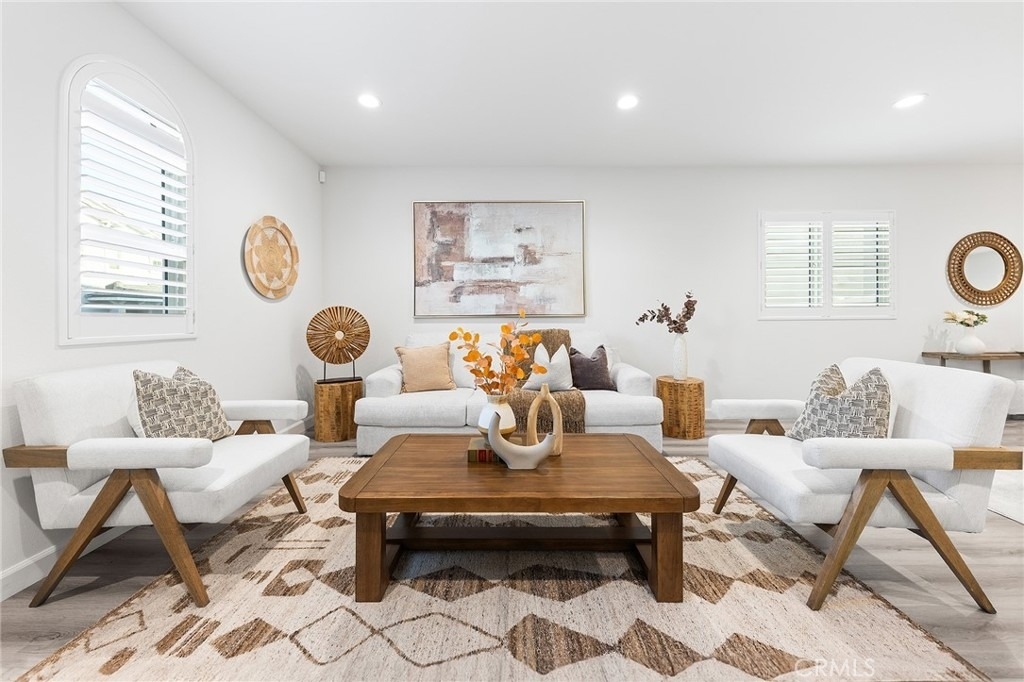 1359 Point Loma - Photo 10