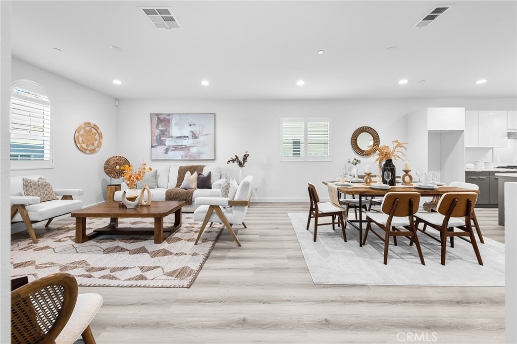 1359 Point Loma - Photo 6