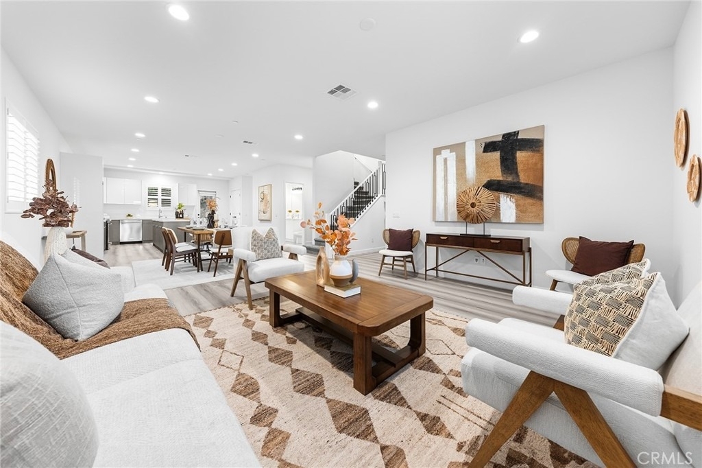 1359 Point Loma - Photo 12