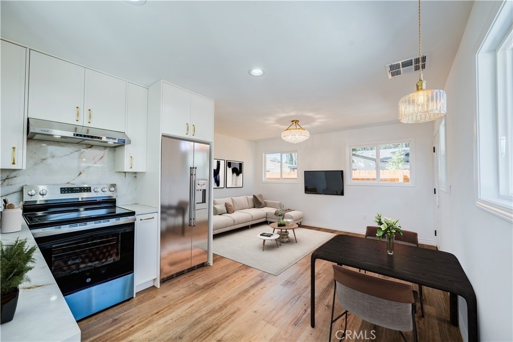 2312 California - Photo 7
