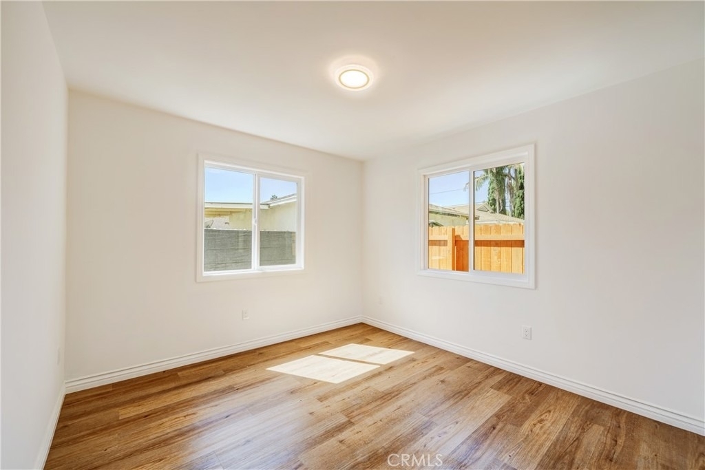2312 California - Photo 14