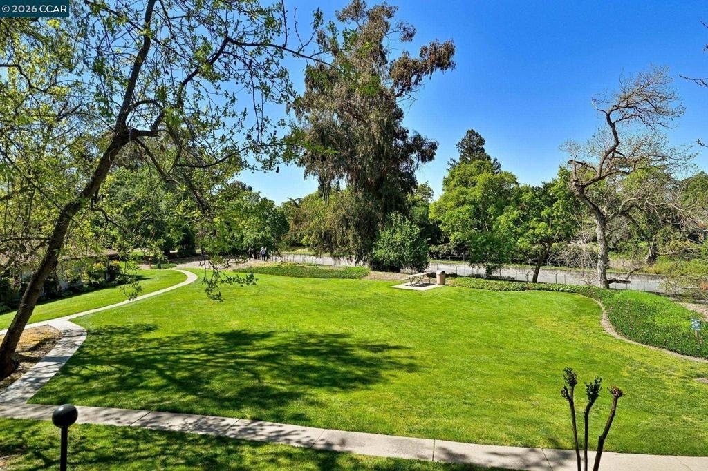 1738 Candelero Ct - Photo 18