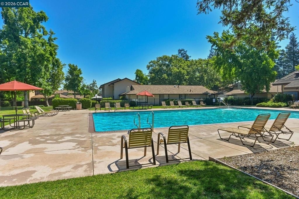 1738 Candelero Ct - Photo 14