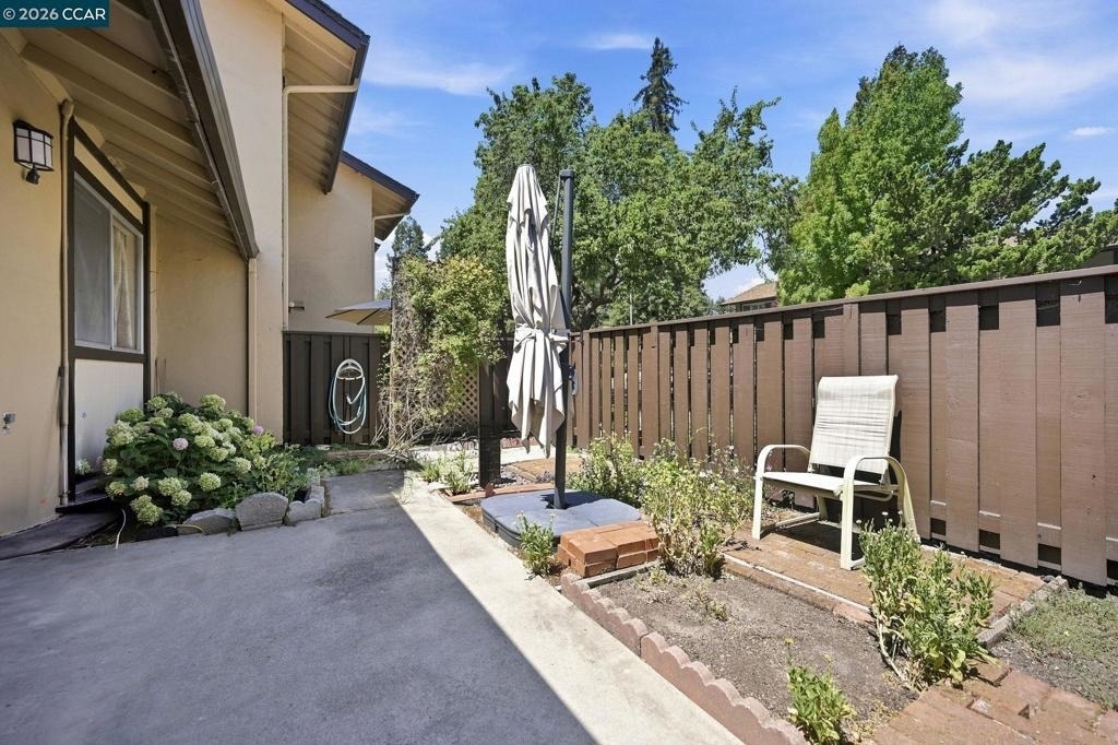 1738 Candelero Ct - Photo 11