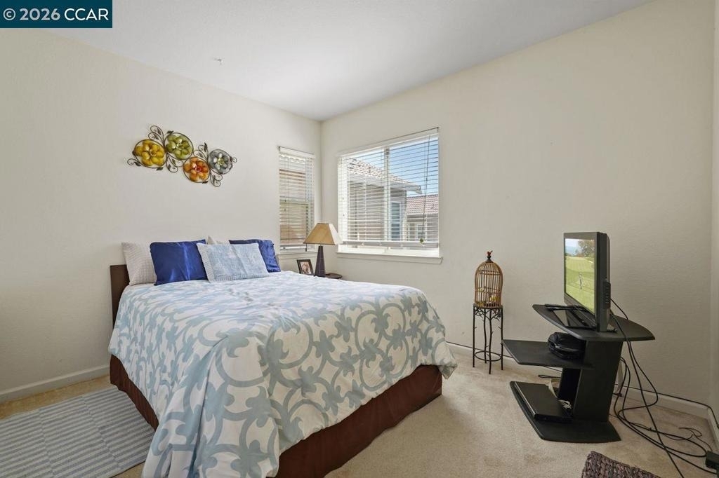 390 Black Rock St - Photo 20