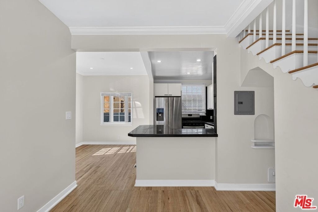 215 S Gale Drive - Photo 12