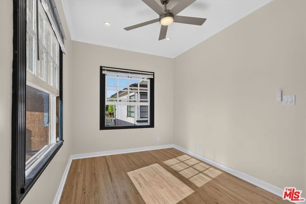 215 S Gale Drive - Photo 24