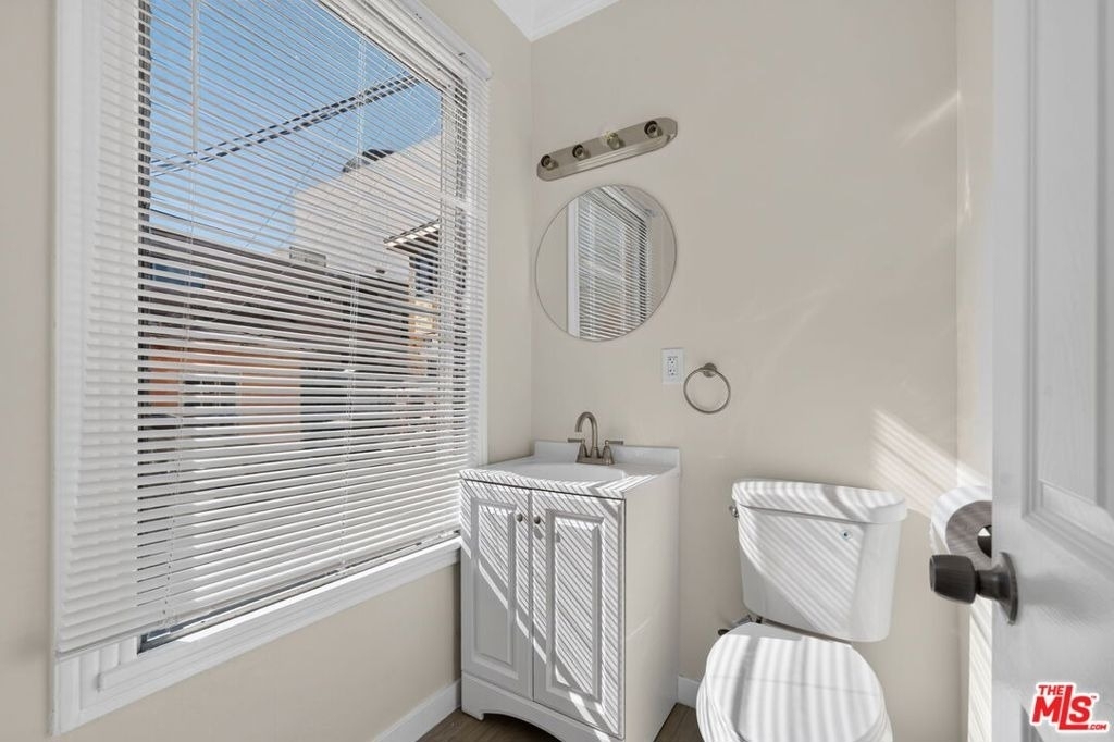215 S Gale Drive - Photo 23