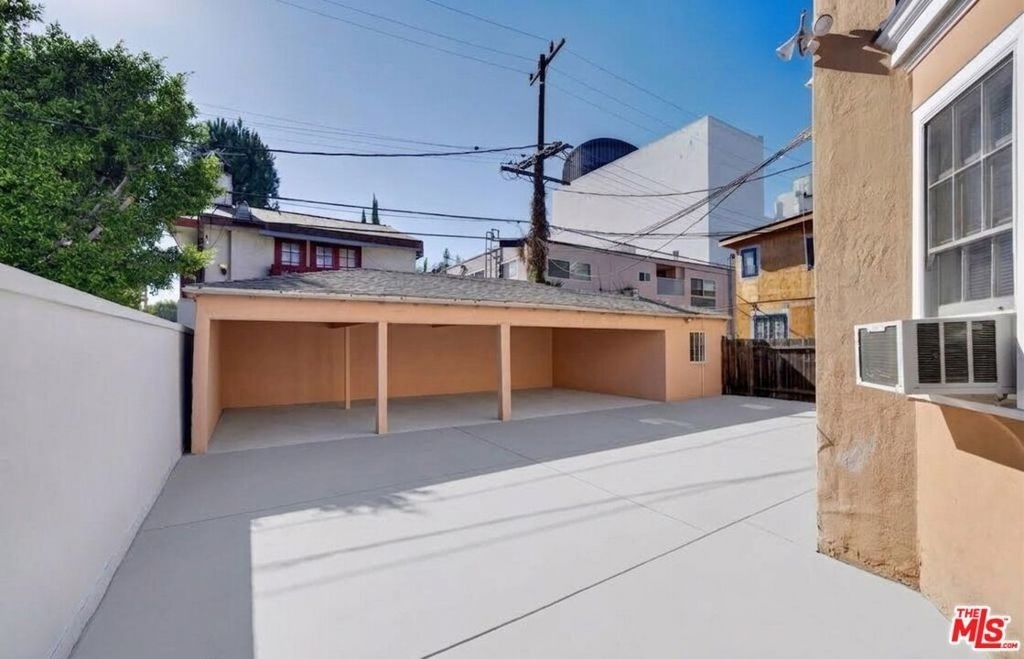 215 S Gale Drive - Photo 29
