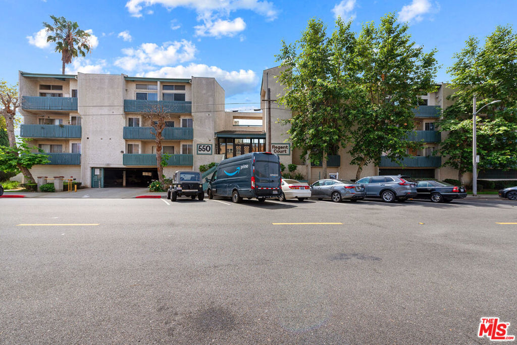550 W Regent Street - Photo 20