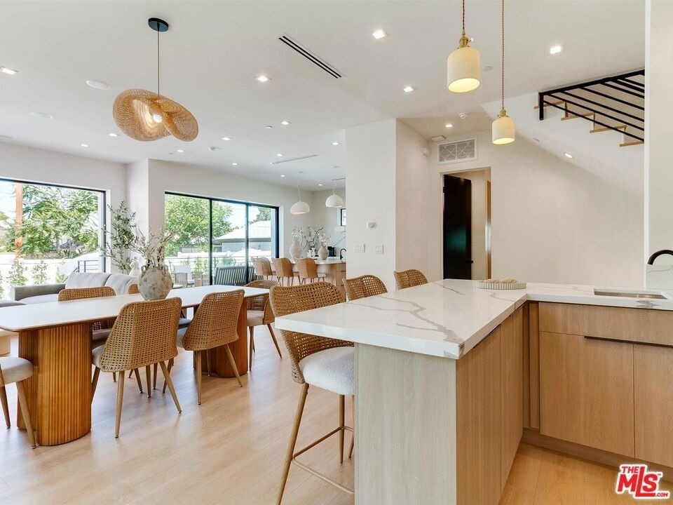 5929 Hesperia Avenue - Photo 19