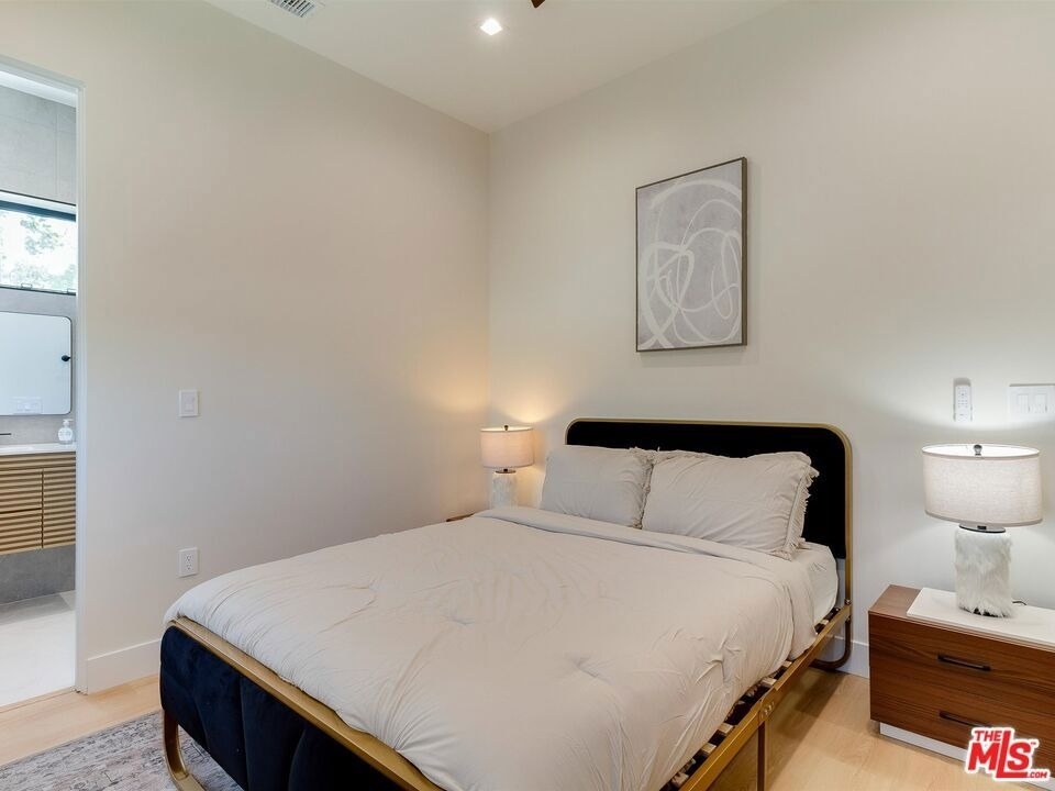 5929 Hesperia Avenue - Photo 47