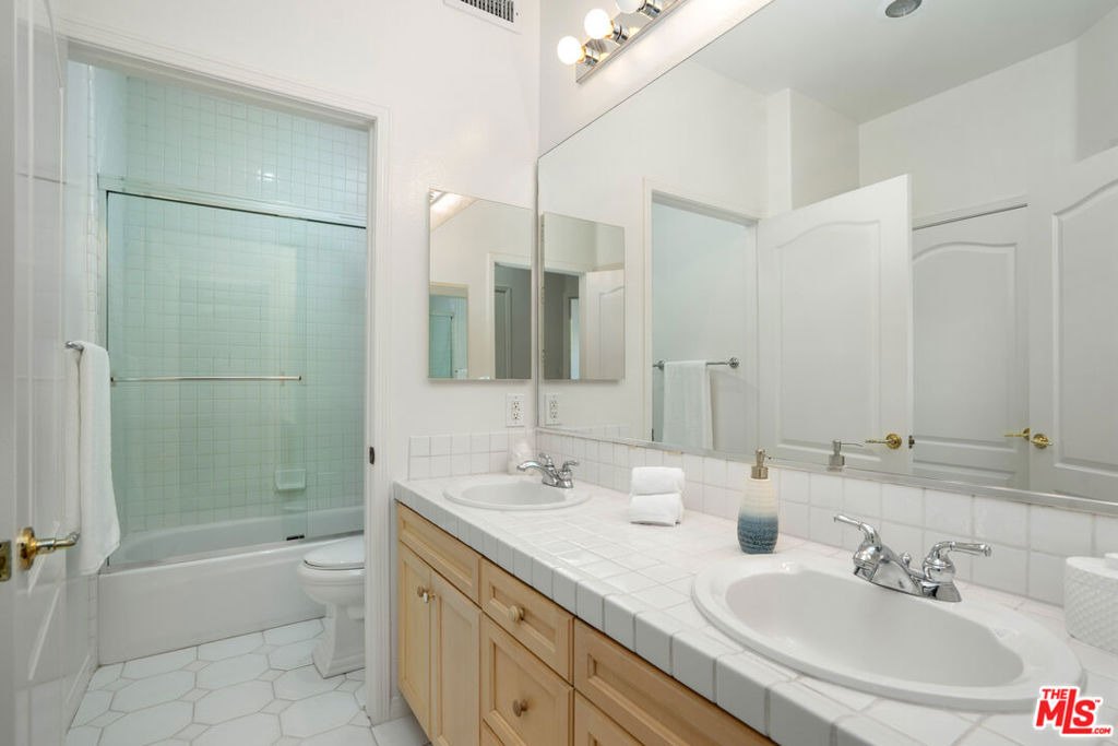 16632 Calle Jermaine - Photo 32