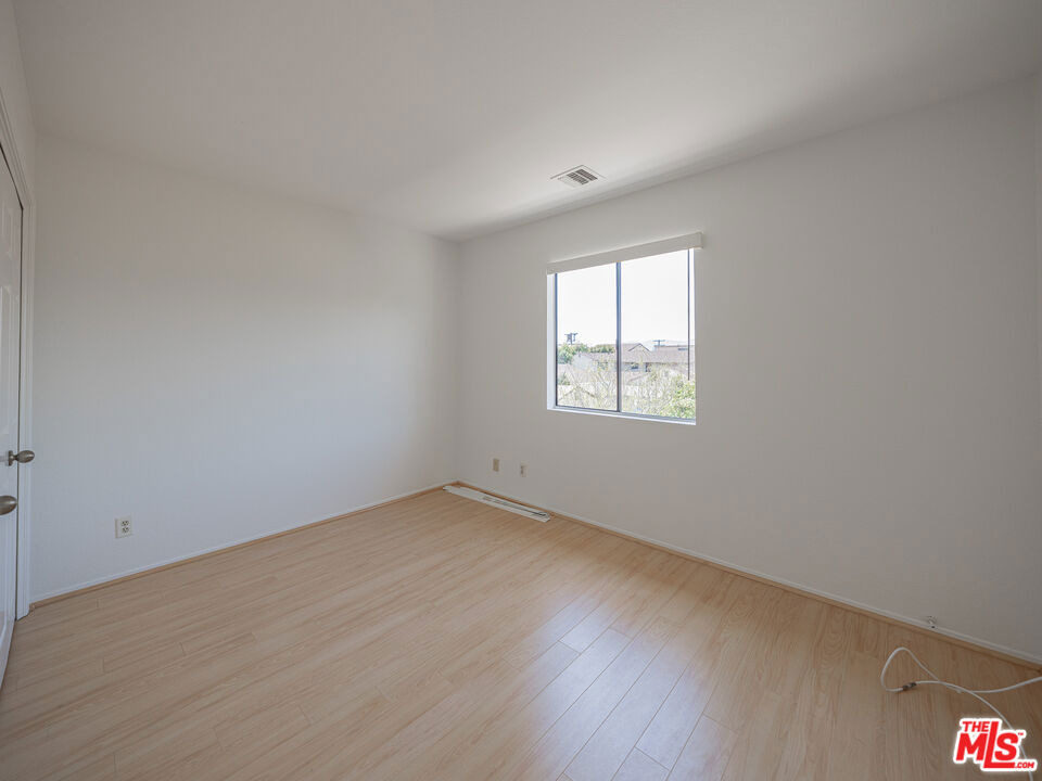 1246 E Lexington Drive - Photo 20