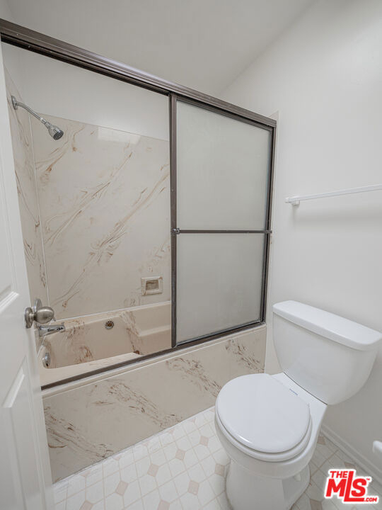 1246 E Lexington Drive - Photo 18