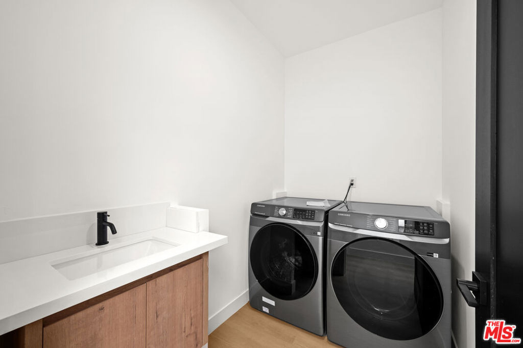 6210 Banner Avenue - Photo 14