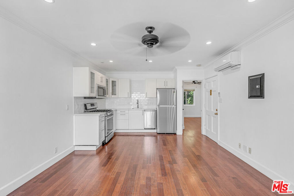 1882 El Cerrito - Photo 5