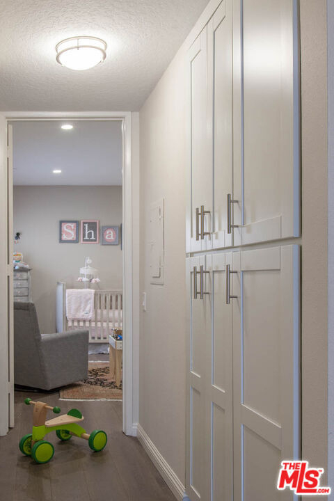 1271 Granville Avenue - Photo 20
