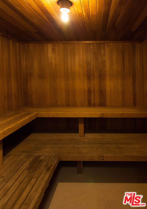1271 Granville Avenue - Photo 27