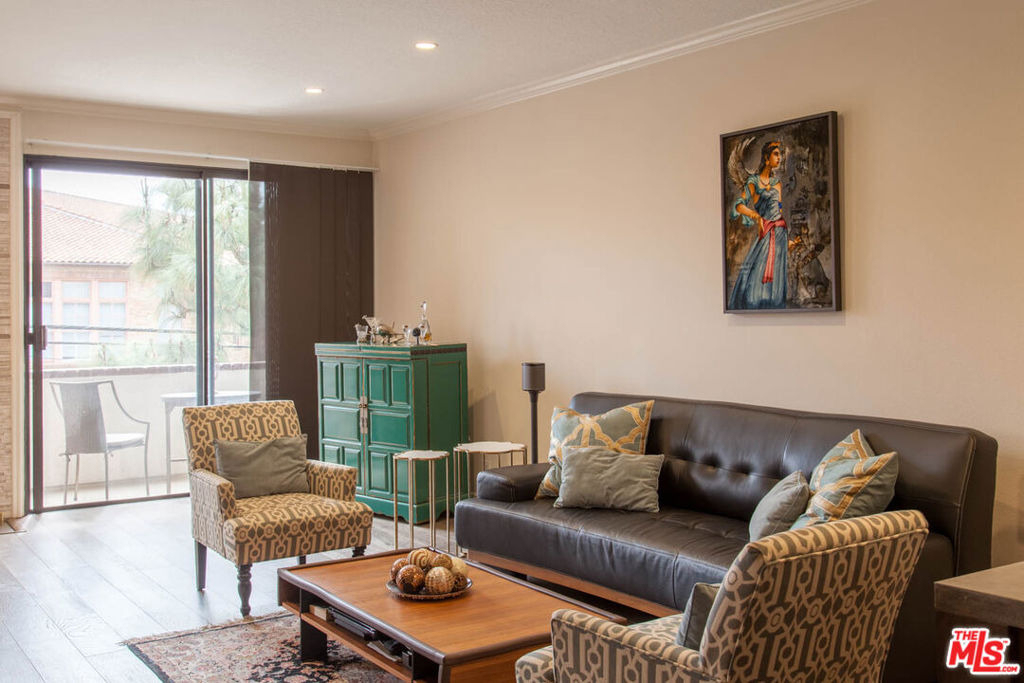 1271 Granville Avenue - Photo 14