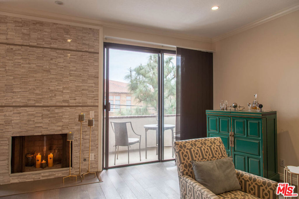1271 Granville Avenue - Photo 12