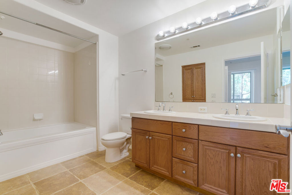 13044 Pacific Promenade - Photo 14