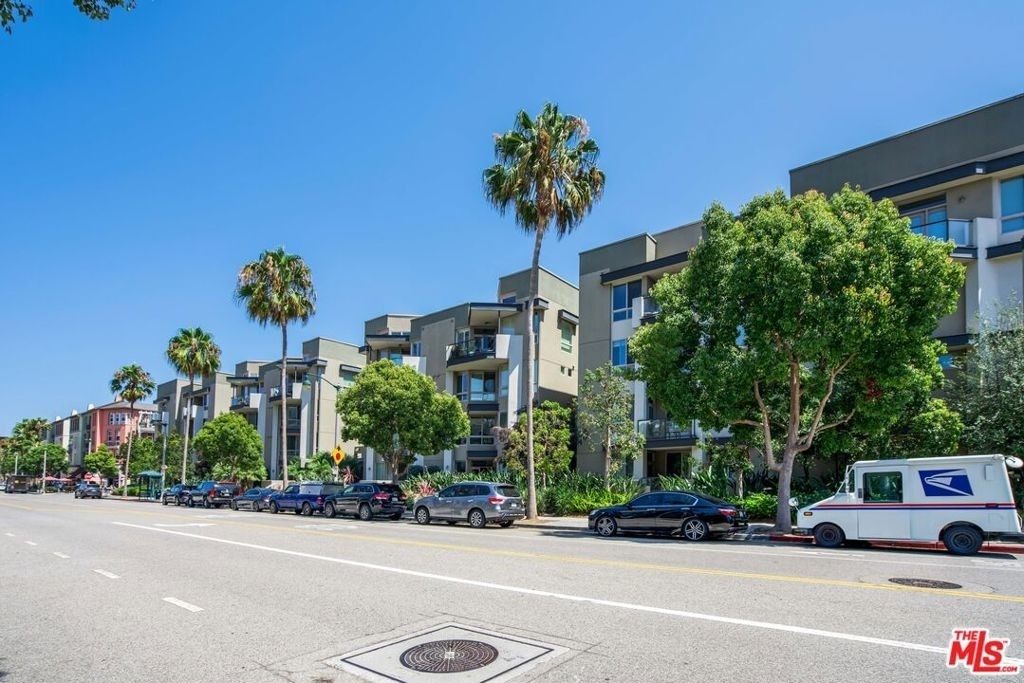 13044 Pacific Promenade - Photo 15