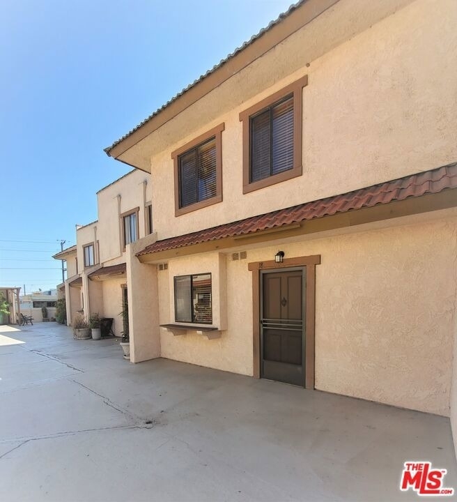 4365 Mclaughlin Avenue - Photo 6