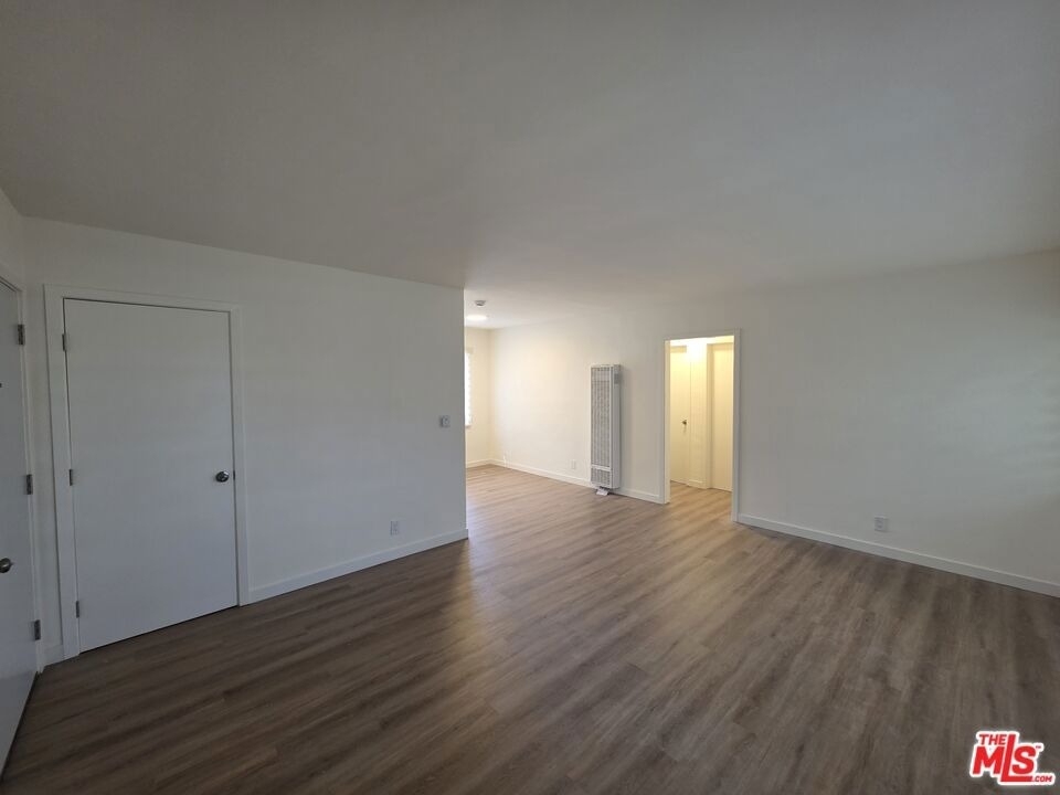 1280 West Boulevard - Photo 2