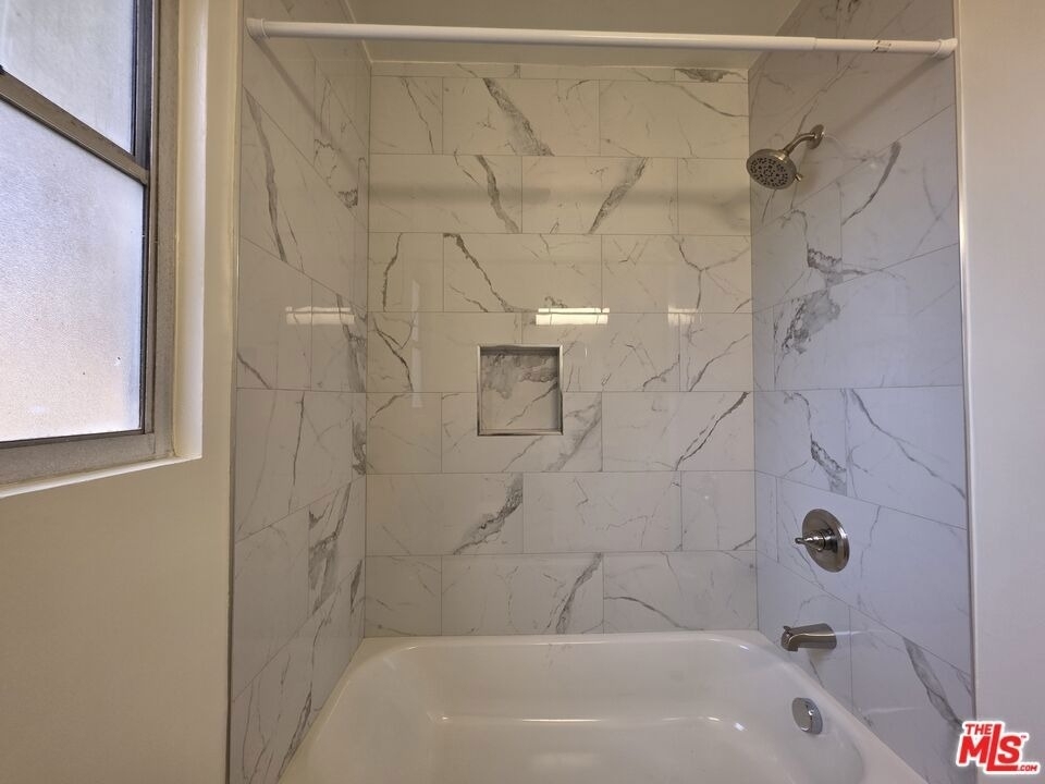 1280 West Boulevard - Photo 36
