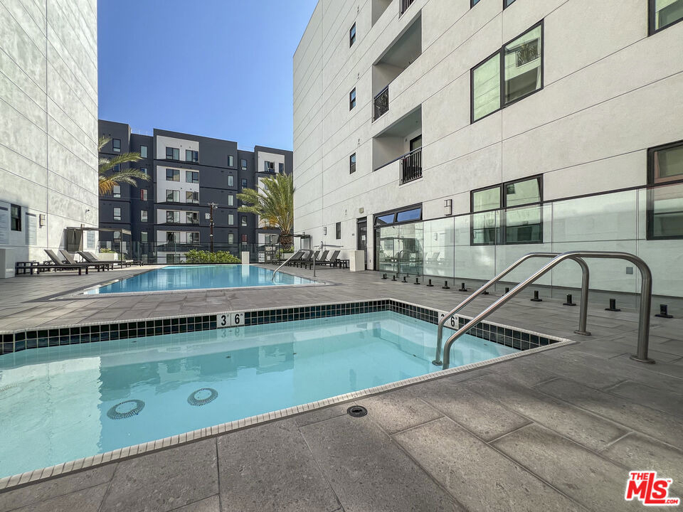 1234 Wilshire Boulevard - Photo 10