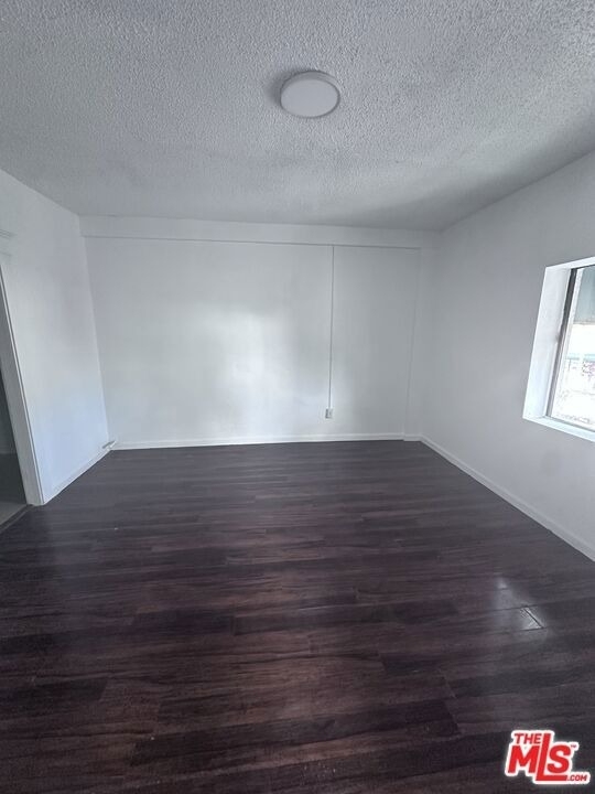 844 W Gardena Blvd. - Photo 2
