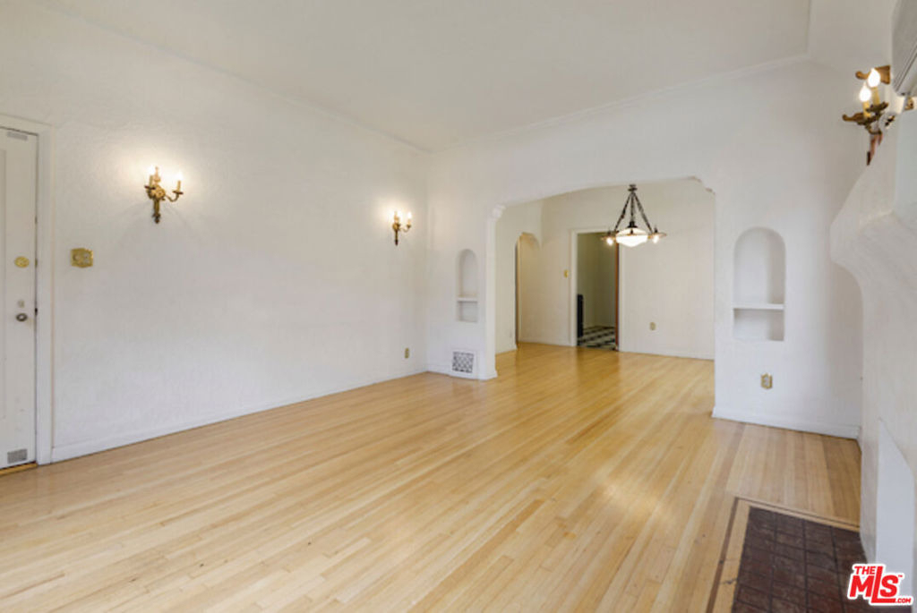 421 N Ogden Drive - Photo 2