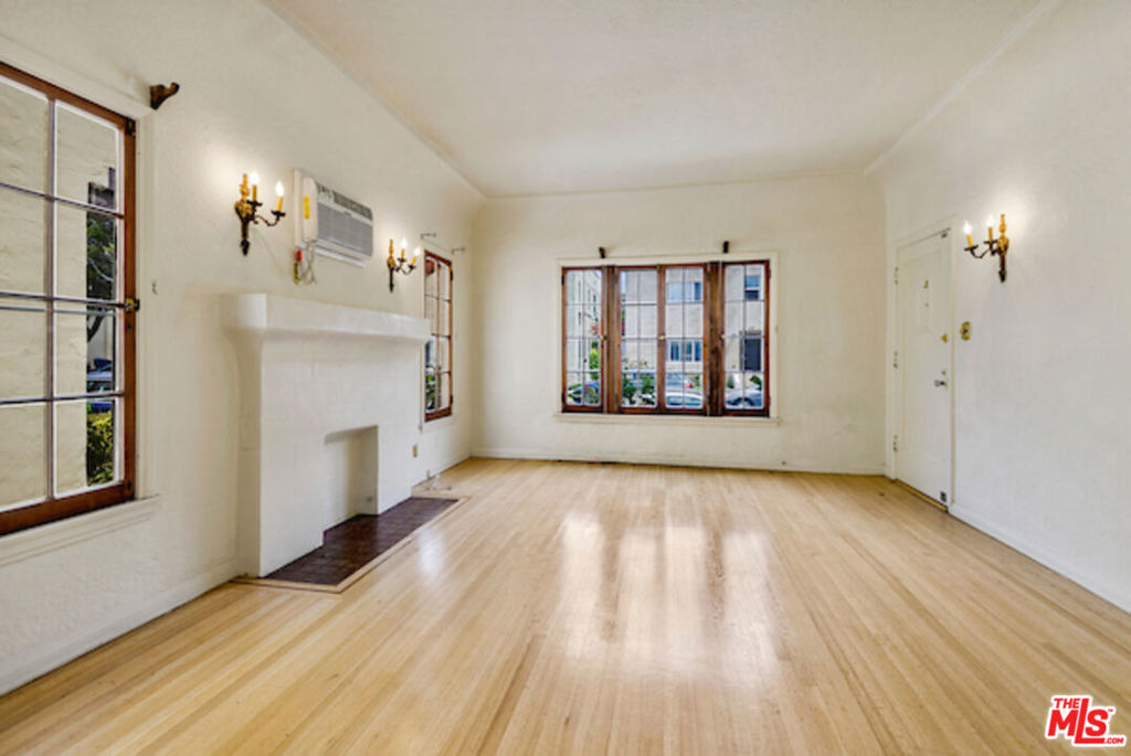 421 N Ogden Drive - Photo 3