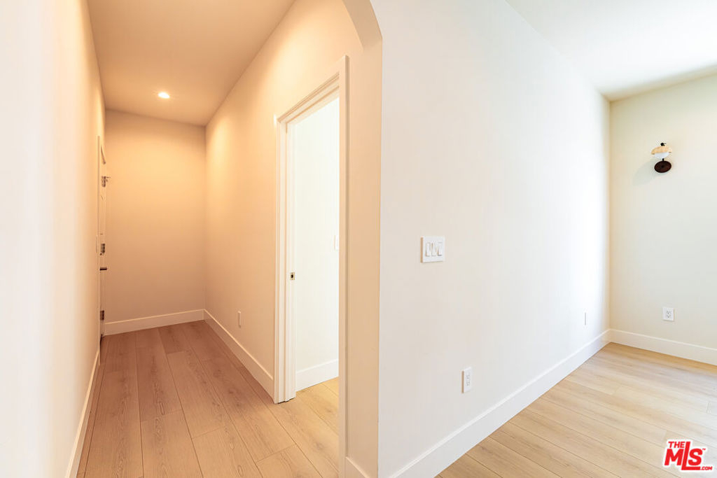 4637 W 18th Street - Photo 26