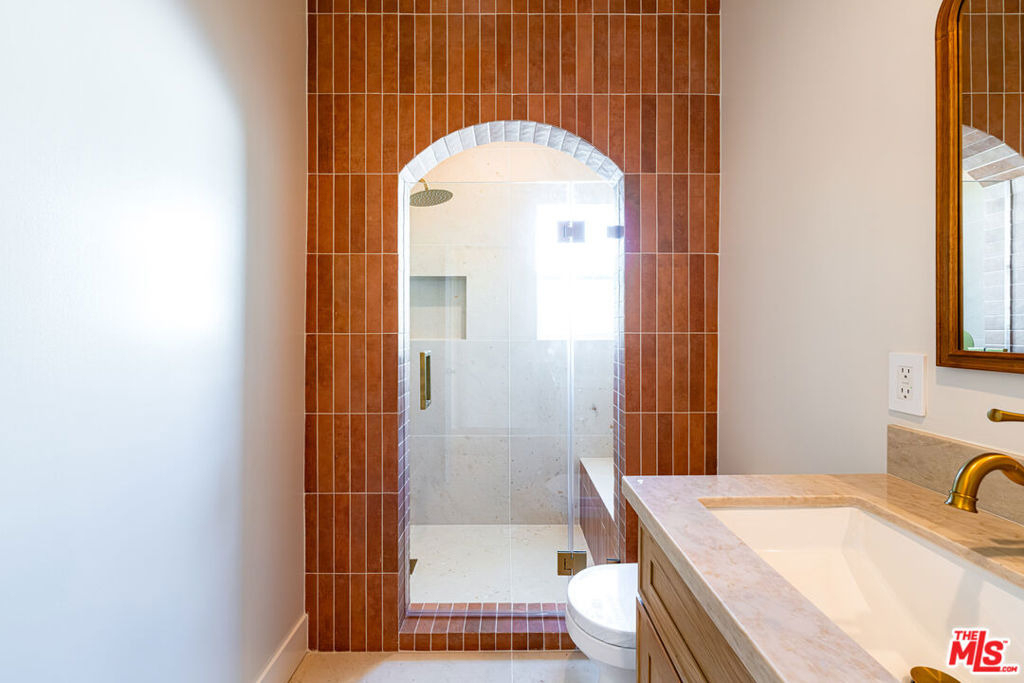 4637 W 18th Street - Photo 10