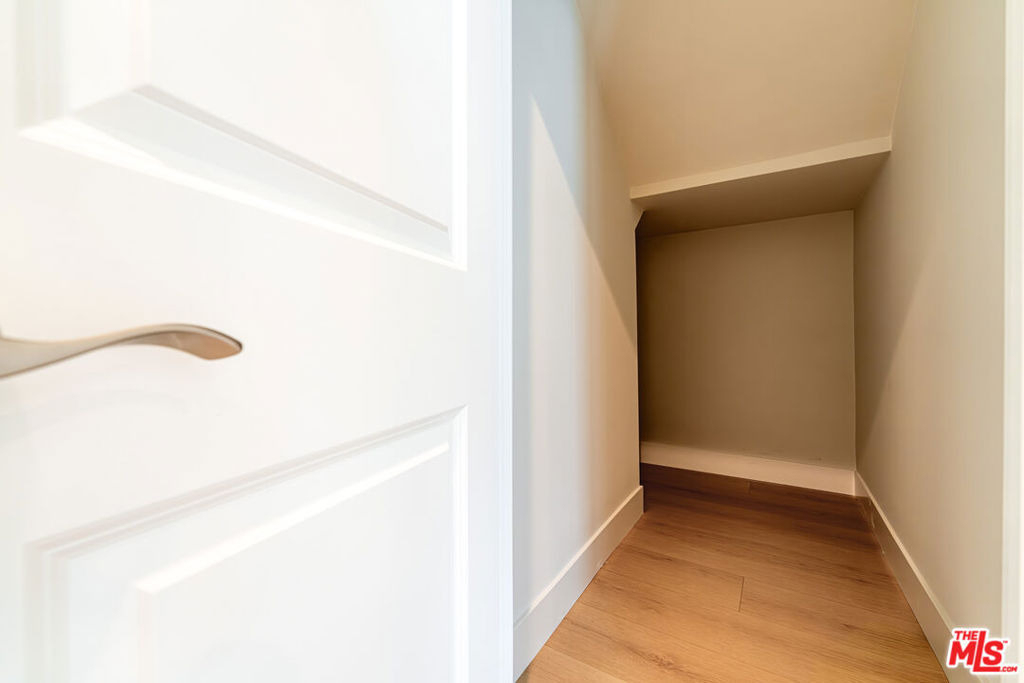 4637 W 18th Street - Photo 27