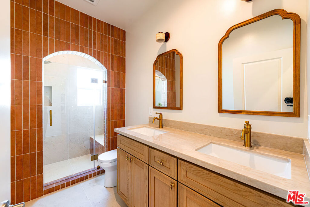 4637 W 18th Street - Photo 9