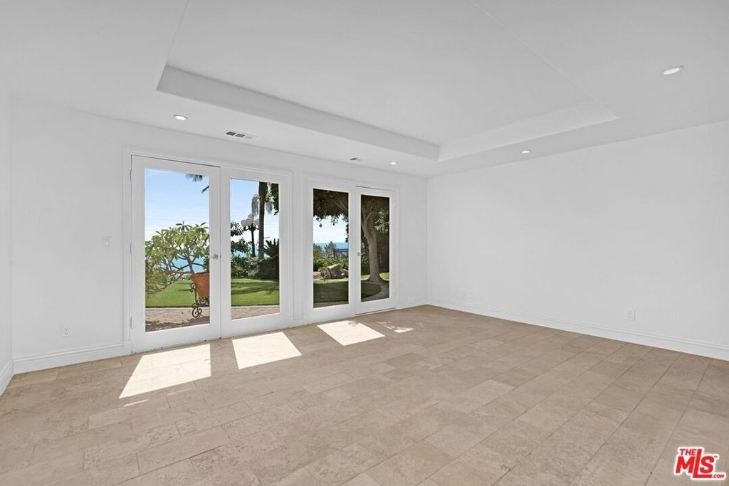16910 W Sunset Boulevard - Photo 14