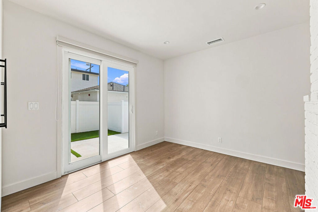 6328 Camellia Avenue - Photo 19