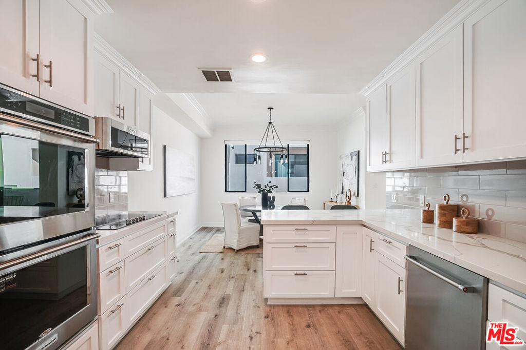 430 N Maple Drive - Photo 8