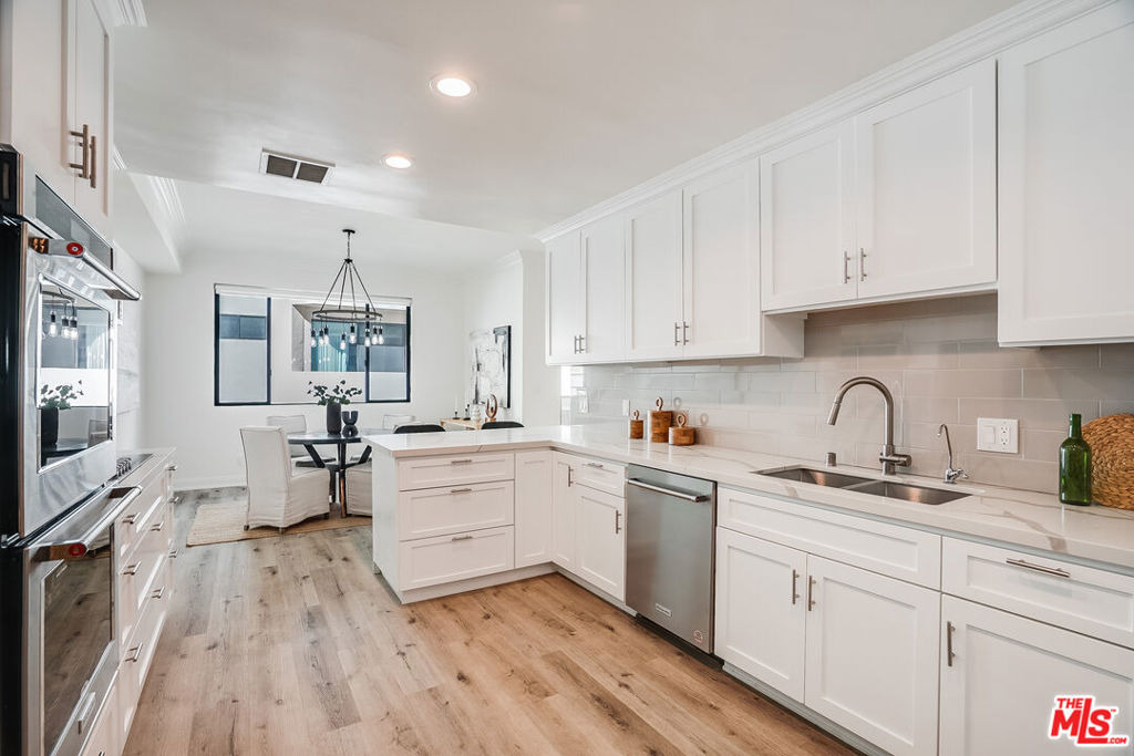 430 N Maple Drive - Photo 7