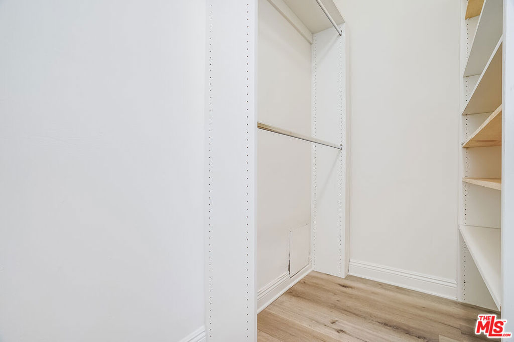 430 N Maple Drive - Photo 13