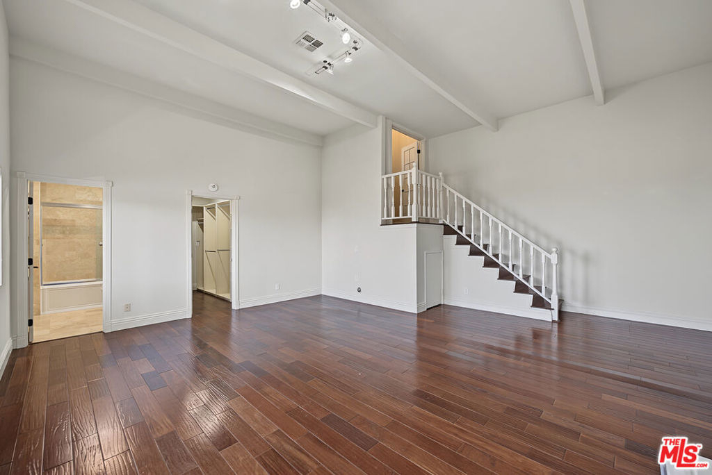 6622 Ocean Crest Drive - Photo 23